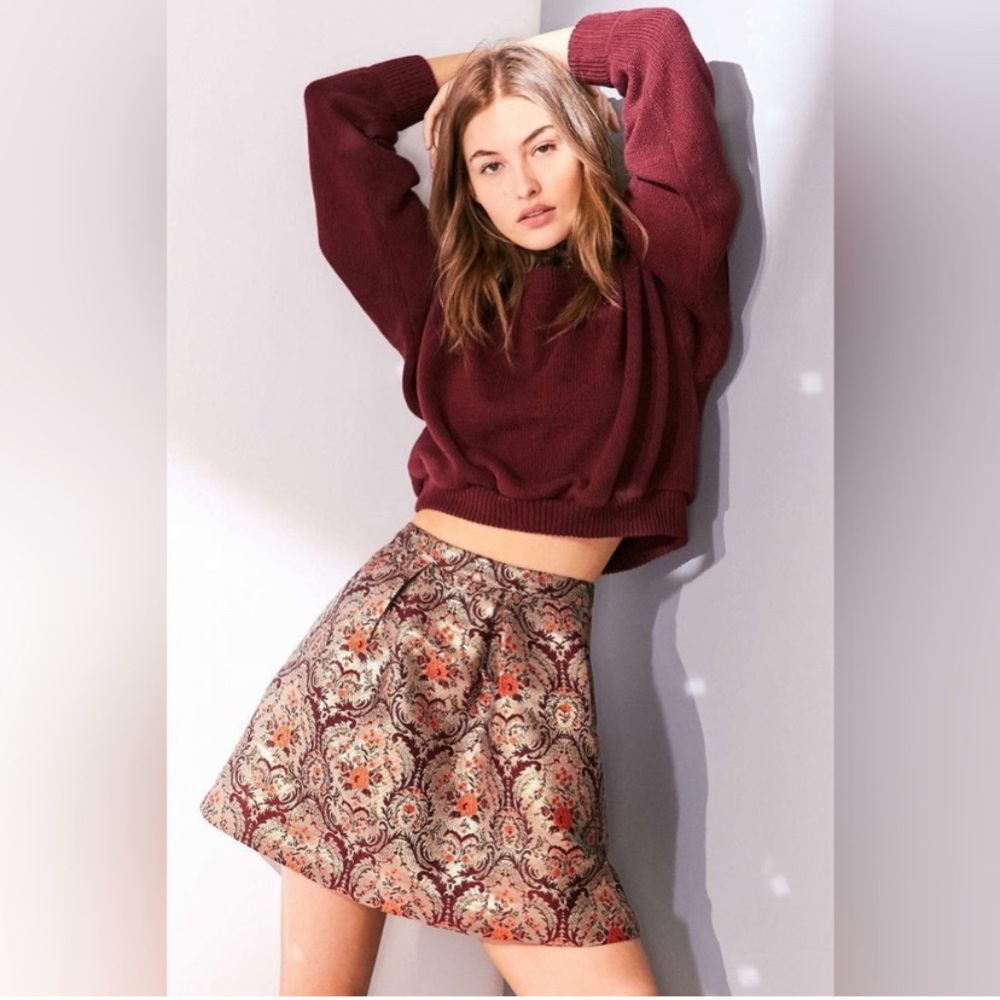 Kimchi Blue Urban Outfitters | Gold & Red Metallic Jacquard Mini Pleated Skirt - Picture 2 of 9